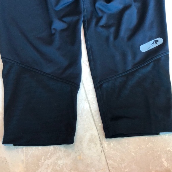 Asics Legging - Black - Size Medium - Picture 4 of 6
